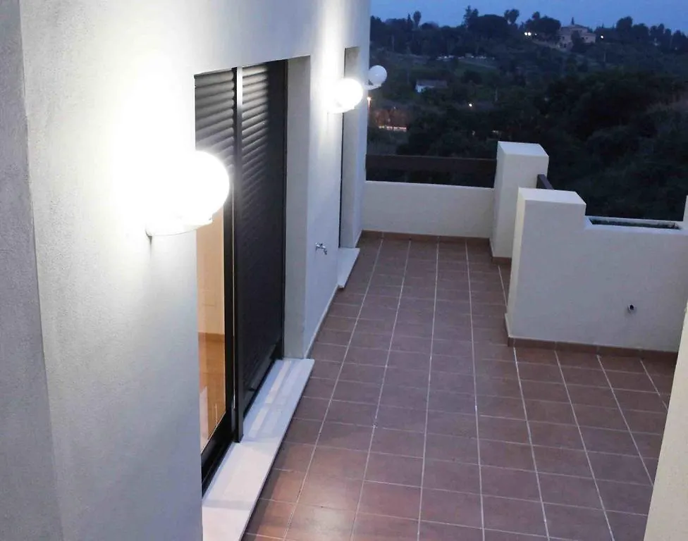 Ribera Luar Estepona Selwo Hotel Apartment